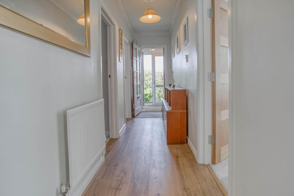 Beach Haven, Stylish Coastal House near Beach - Crabpot Cottages, Hunstanton House in Hunstanton