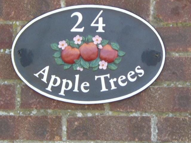 Apple Trees Bungalow, Holt, Norfolk House in Holt