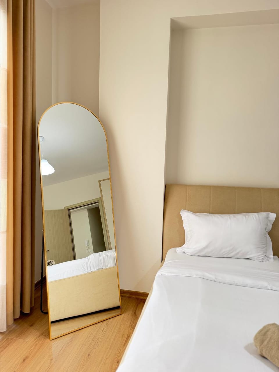Property building, Bed, Photo of the whole room, Bedroom, wardrobe