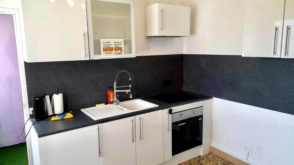 Elegant T3 renove, wifi, 6 personnes max Apartment in Blois