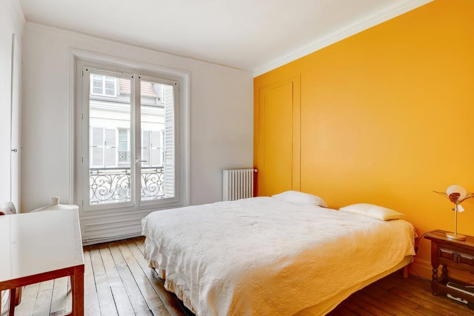 Charmant 70m2 pour 4 pers Rue de Crussol Paris Apartment in Paris