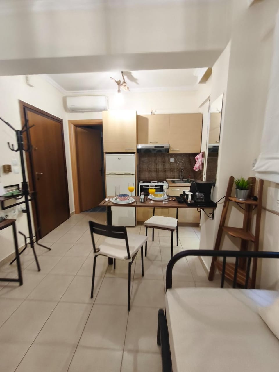 Central Petite Hideaway with Balcony- Near Station Apartment in Peloponnese, Western Greece and the Ionian