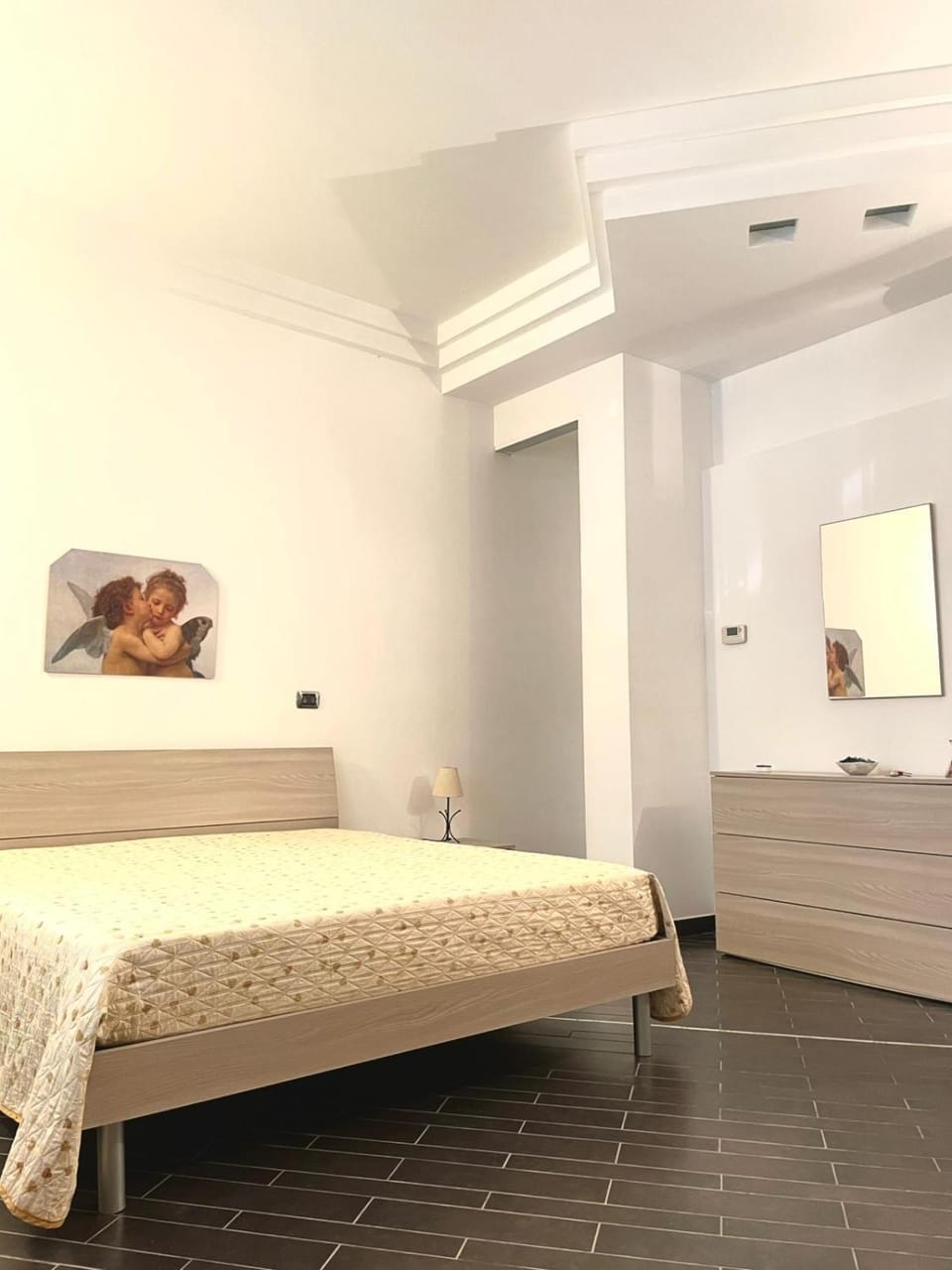 Bed, Photo of the whole room, Bedroom, air conditioner