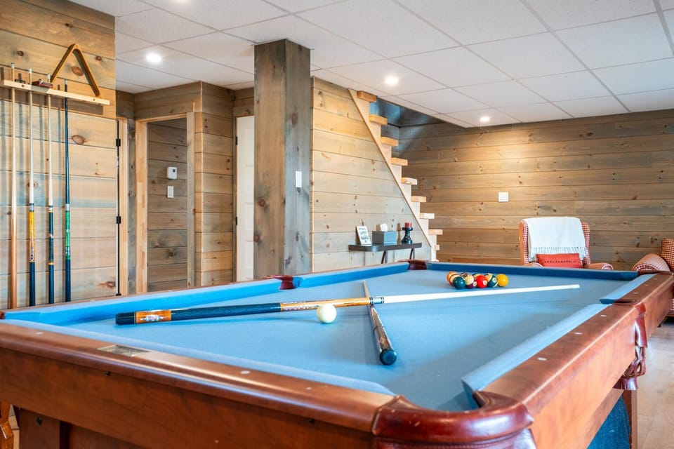 L'Inukshuk - Chalet en bois ave Spa House in Saint-Alexis-des-Monts