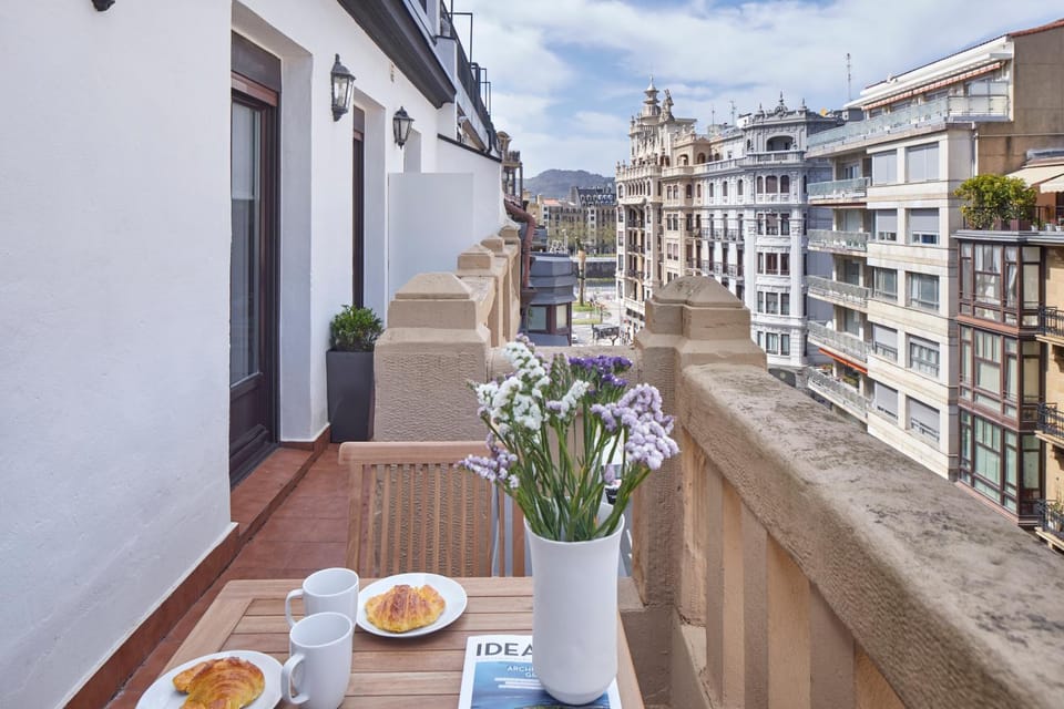 View (from property/room), Balcony/Terrace