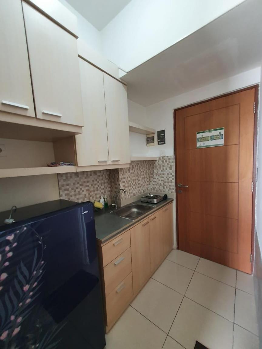 Modern Studio Pavilion Permata Apartment in Surabaya