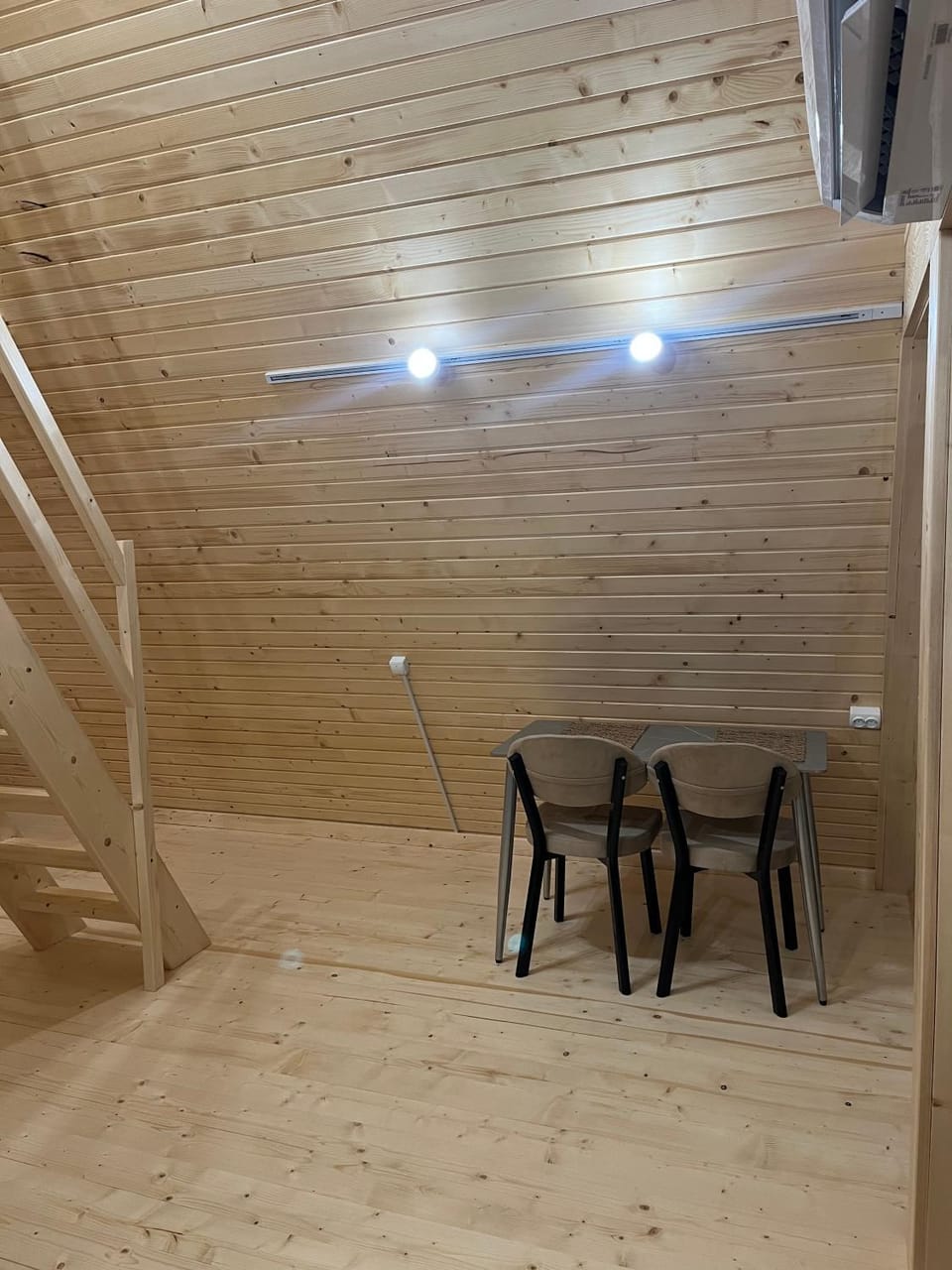 Едельвейс A-Frame Apartment in Ukraine