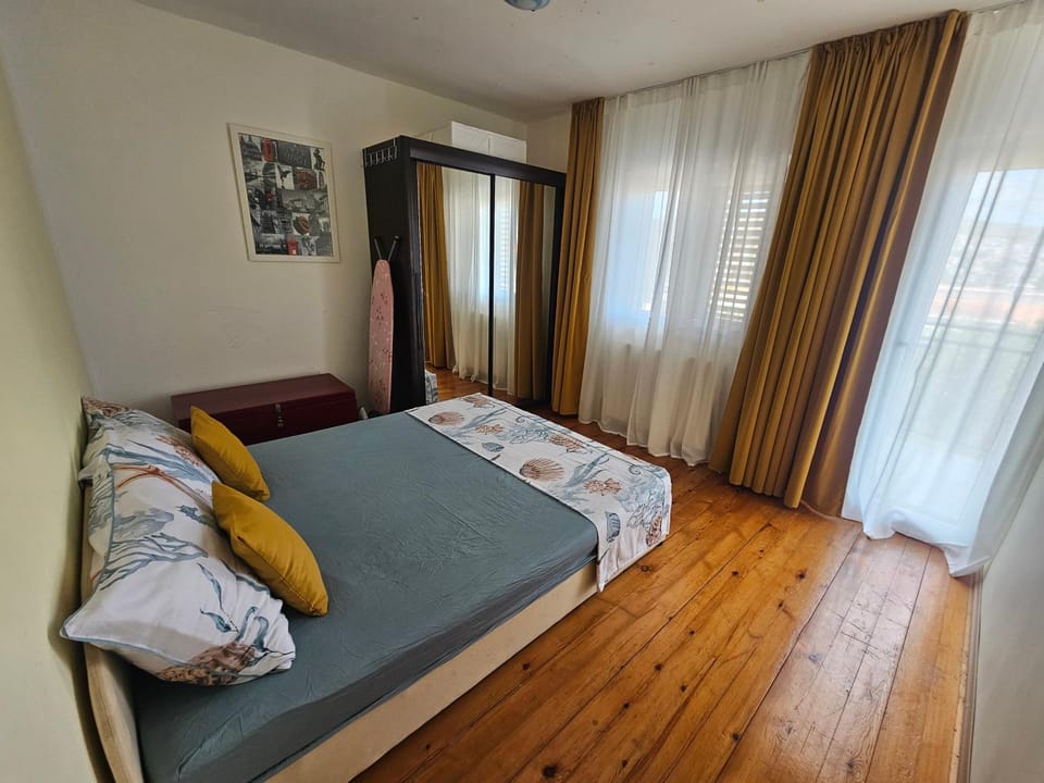 Apartman Ana Apartment in Okrug Gornji