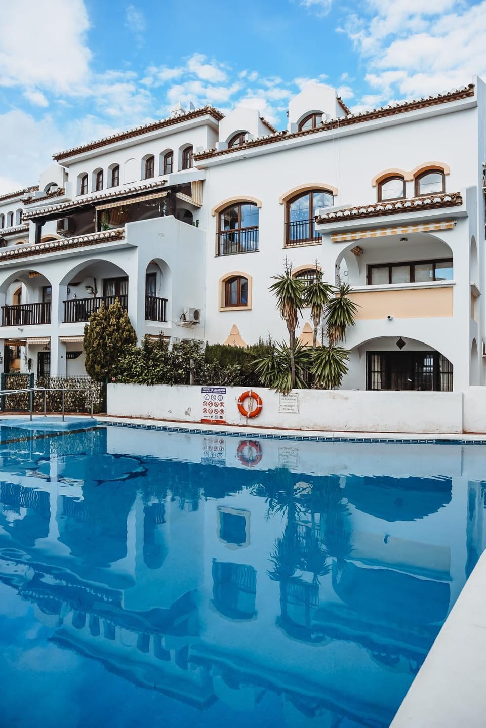 Property building, Swimming pool