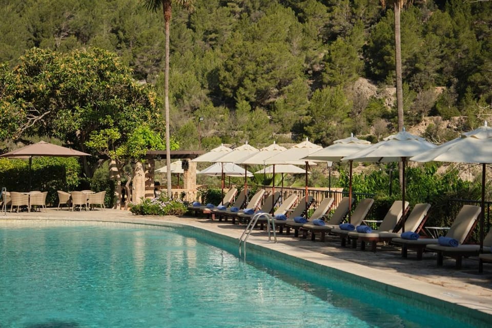 Pool view, Swimming pool, Swimming pool
