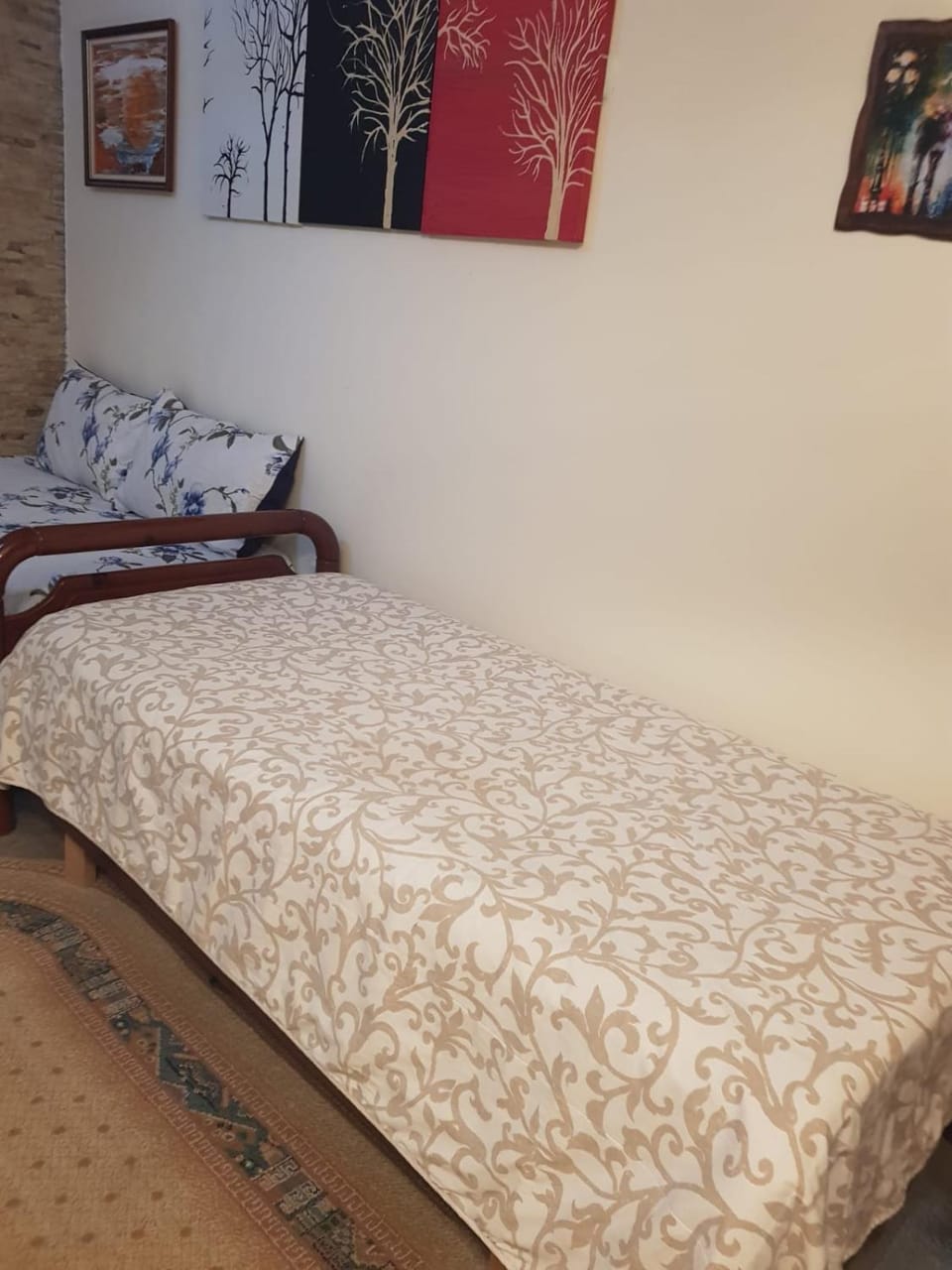 Bed, Living room, Bedroom
