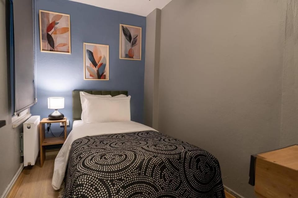 Cozy and Modern 3BR with Private Patio in Beşiktaş Apartment in Istanbul