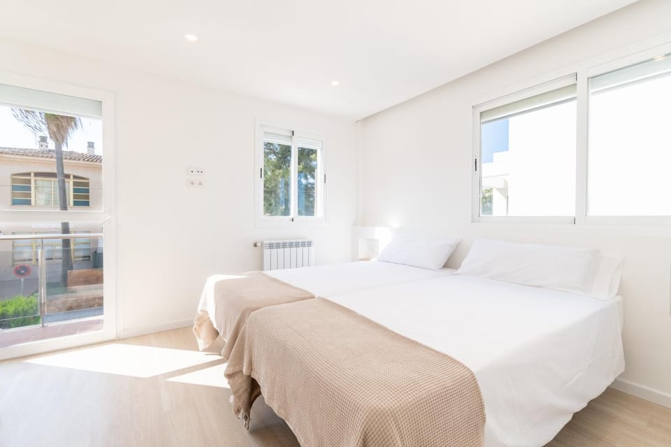 Living room, Bedroom