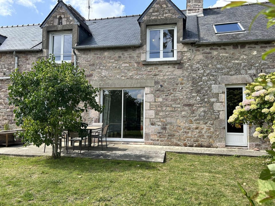 754 - Maison 3 chambres à 800m de la plage des Montiers Villa in Brittany
