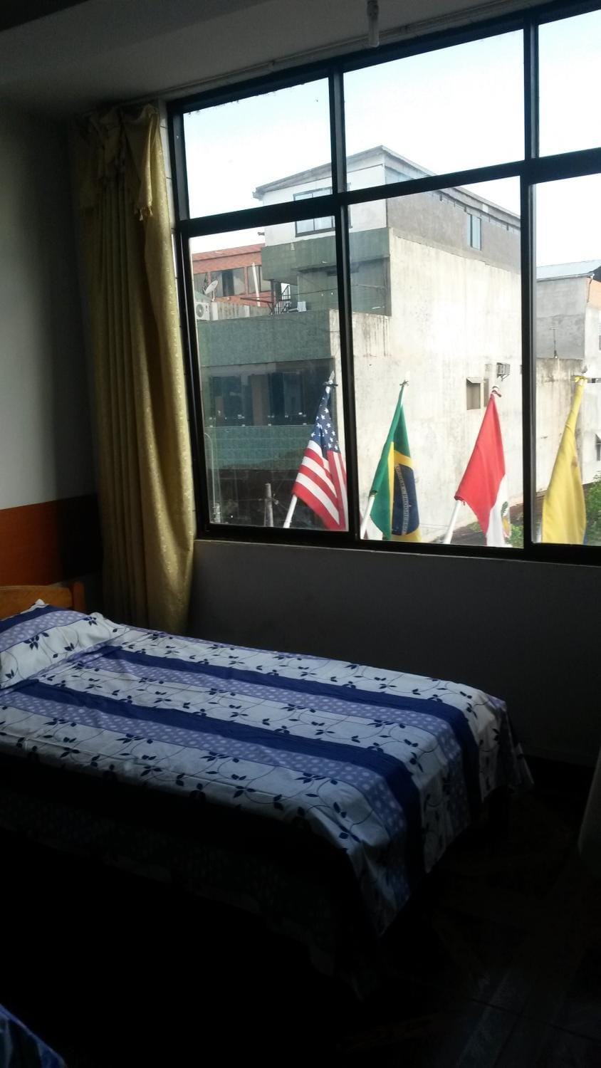 Bed, Bedroom, Street view