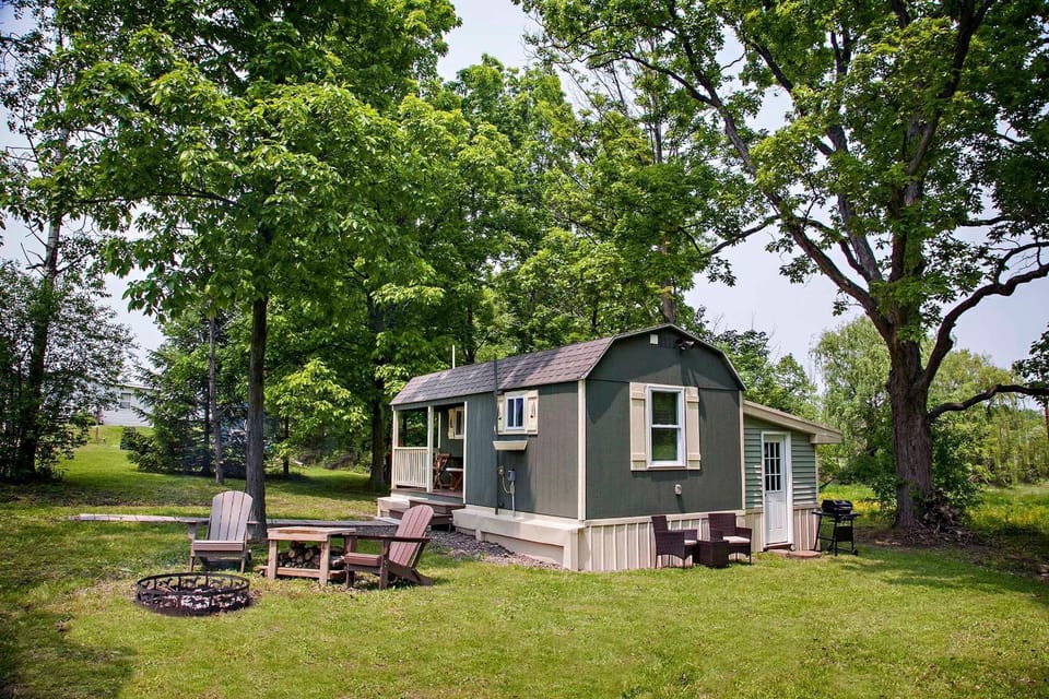 Lil Hickory Apartment in Keuka Lake