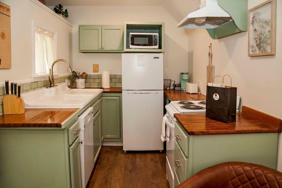 Lil Hickory Apartment in Keuka Lake