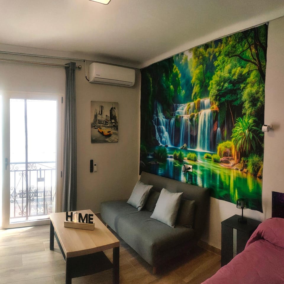 TV and multimedia, Living room, Seating area