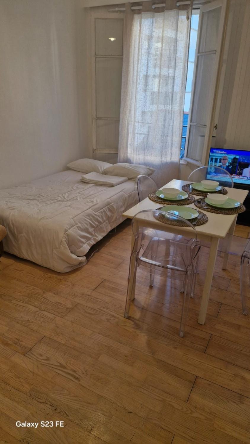 Suite Cosy Gare&TNB à 200 m - 3 personnes - Rennes Apartment in Rennes