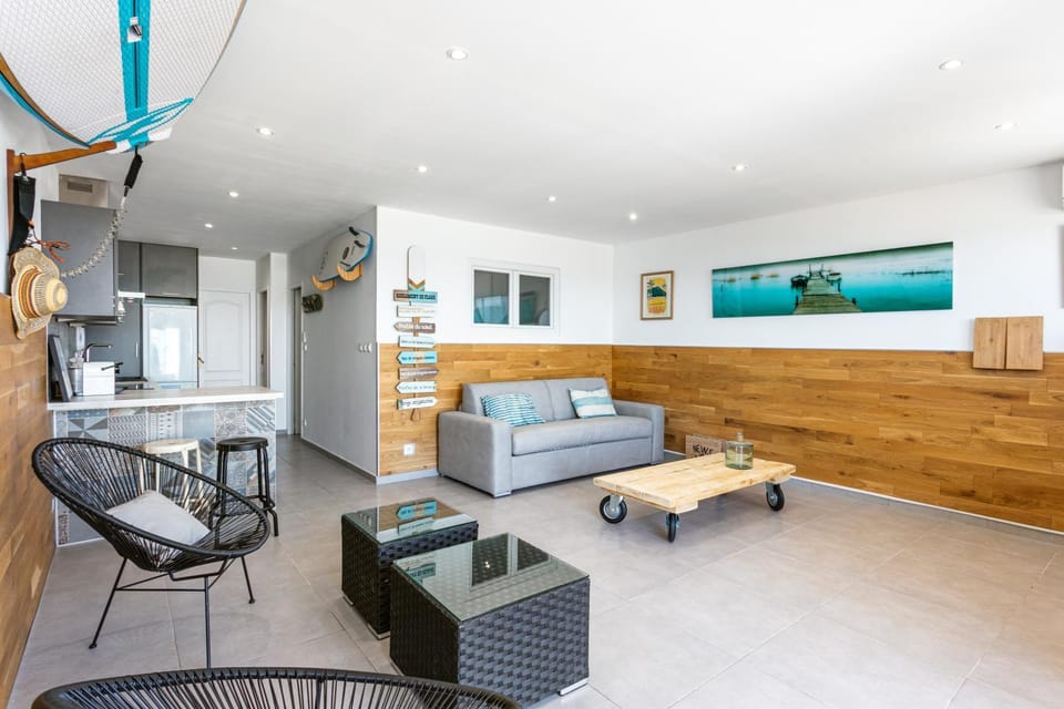 appartement 1ère ligne face à la mer Apartment in Palavas-les-Flots