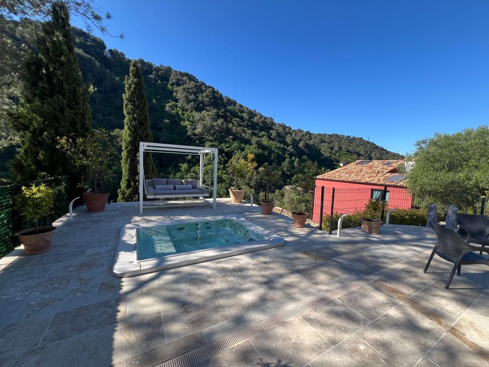 Hot Tub, Balcony/Terrace, Spa and wellness centre/facilities