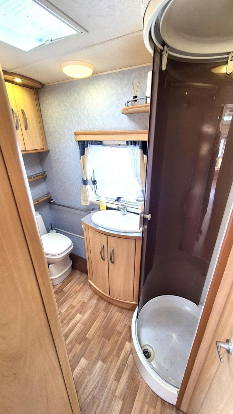 Karavan na samotě u lesa Luxury tent in Czechia
