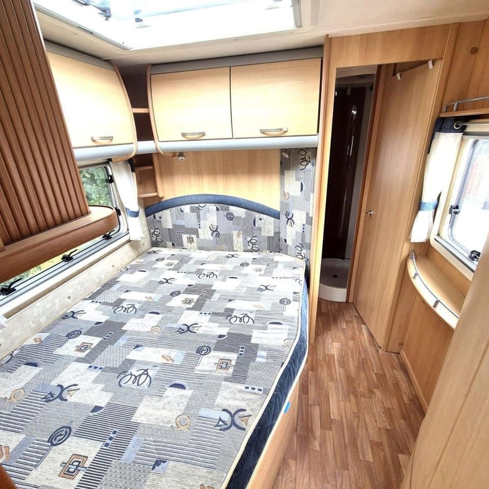 Karavan na samotě u lesa Luxury tent in Czechia