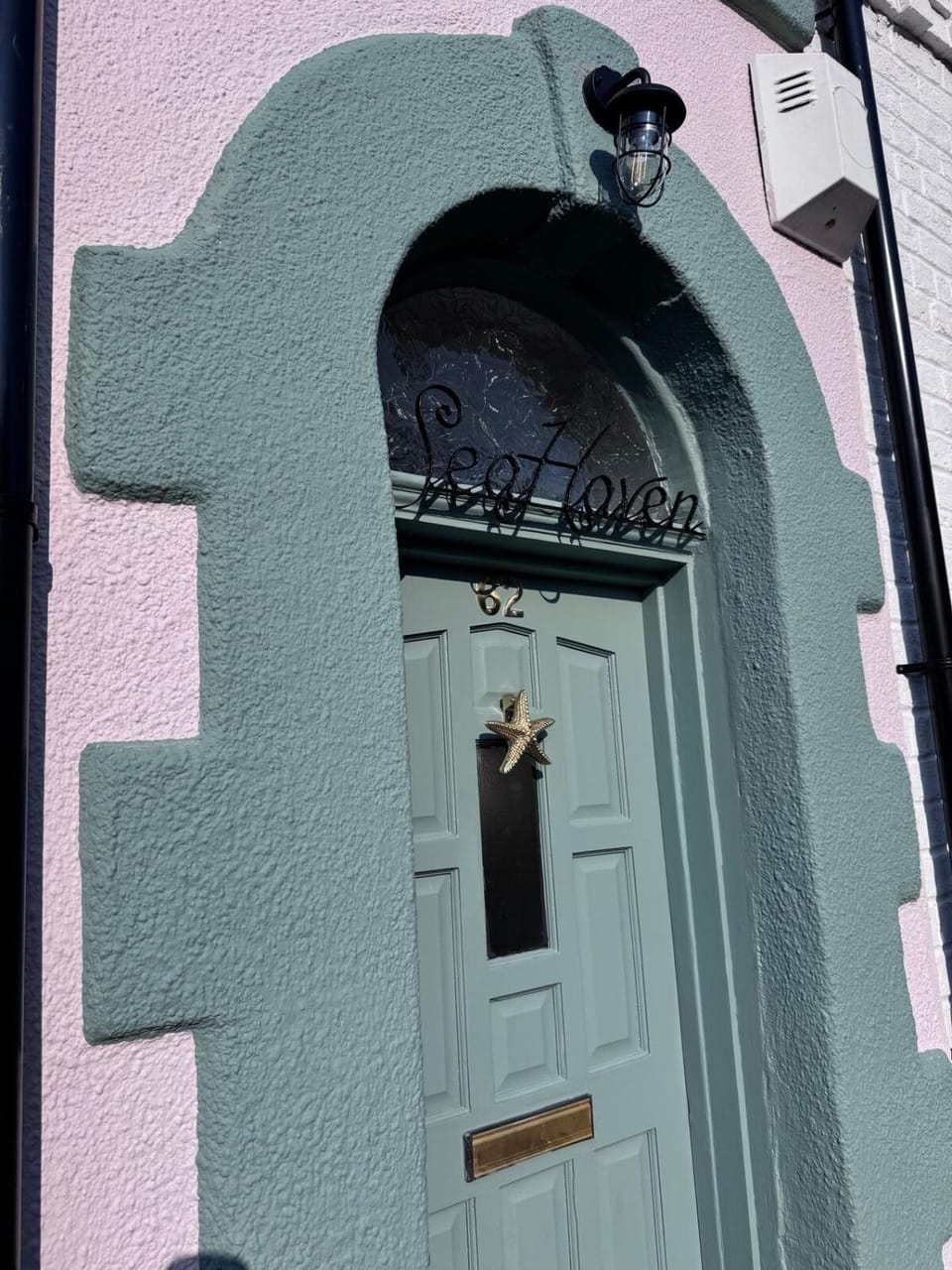 Renas Seahaven Cottage House in Whitley Bay