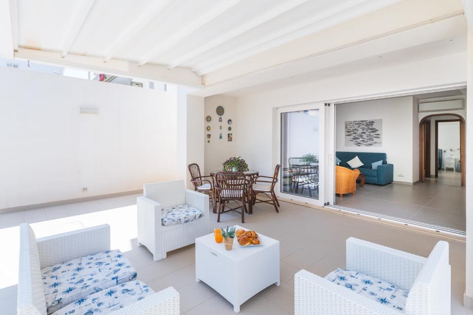 Patio, Balcony/Terrace
