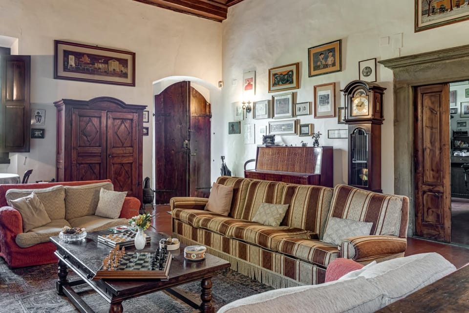 Property building, Living room