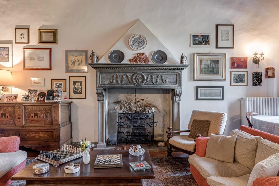 Property building, Living room