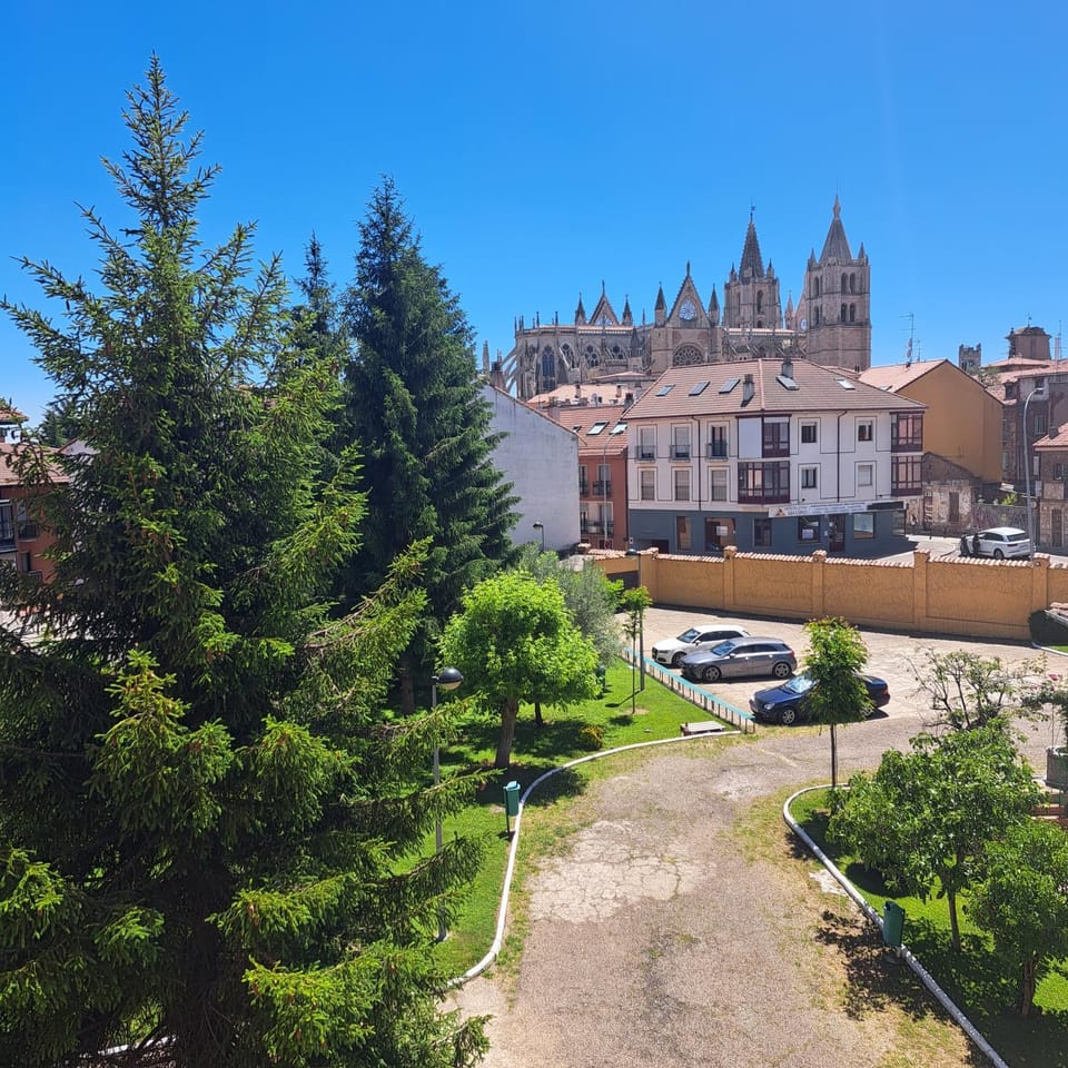 Street view, Parking