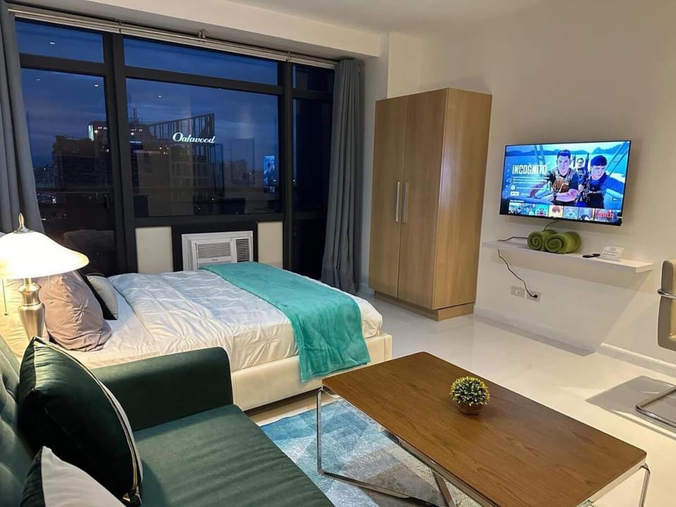 Modern Studio with Balcony in The Gramercy Residences Apartment in Makati