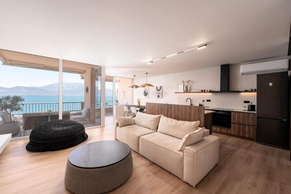 Sea Flow - Luxury seafront Penthouse at Psani Beach Apartment in Peloponnese, Western Greece and the Ionian