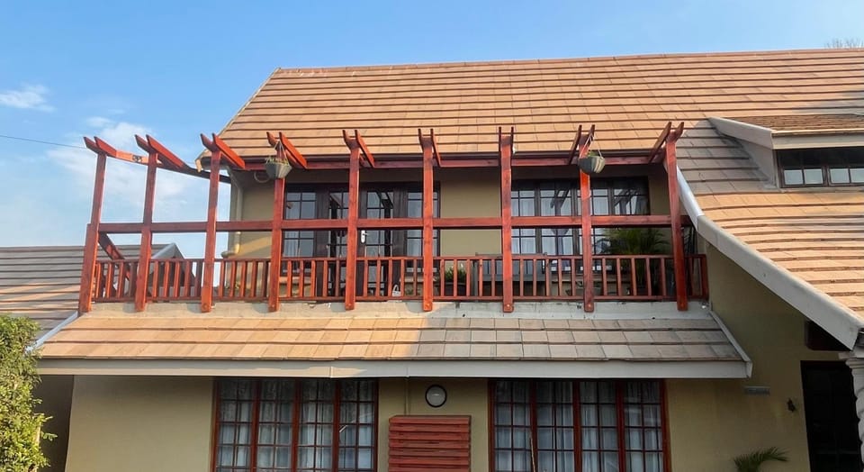 Property building, Day, View (from property/room), Balcony/Terrace