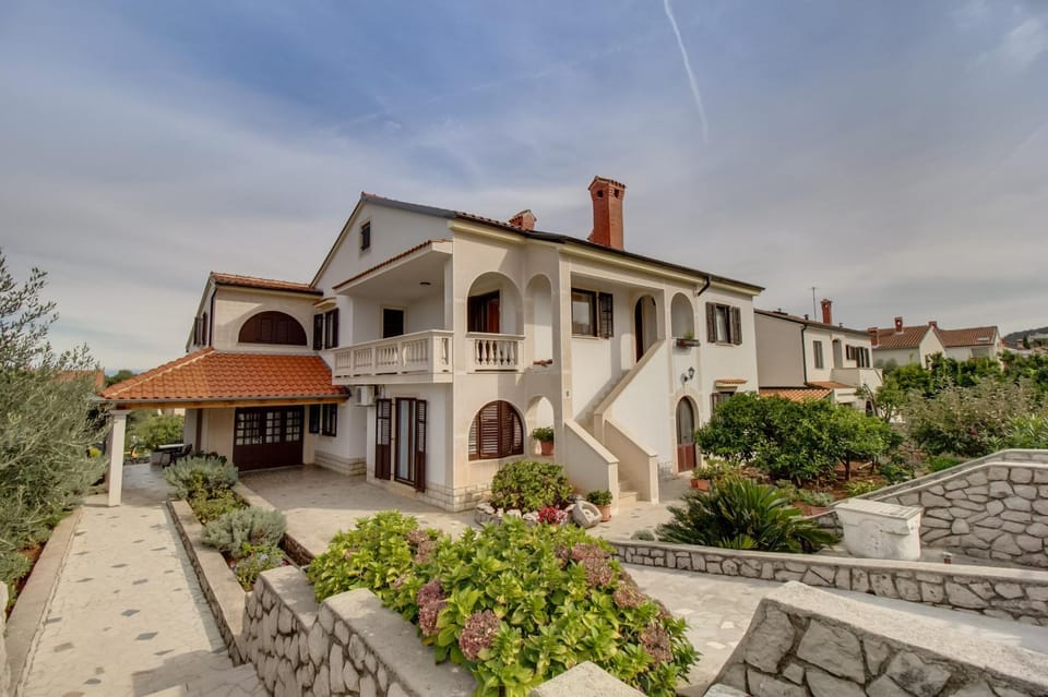 Apartments Franjo Apartment in Mali Losinj