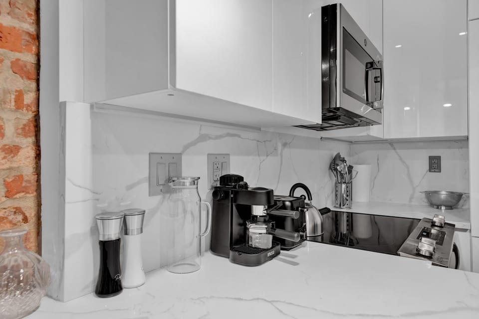 Coffee/tea facilities, Kitchen or kitchenette