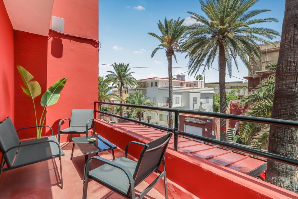 View (from property/room), Balcony/Terrace, Seating area