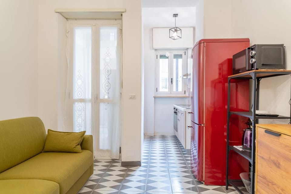 Kitchen or kitchenette, Living room