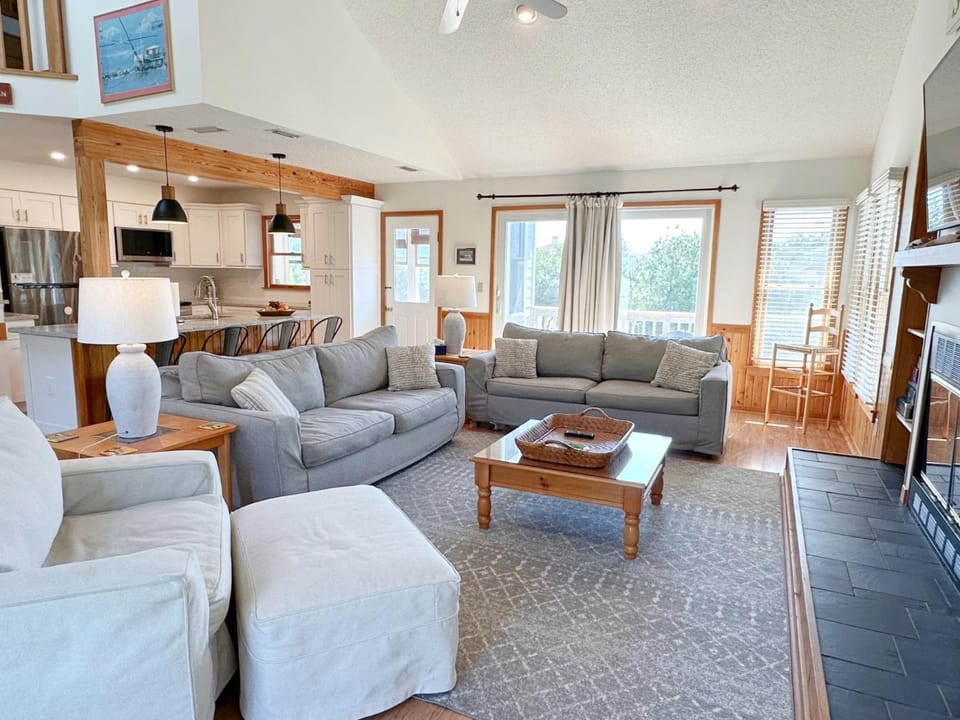 WH412 Joint Venture House in Corolla