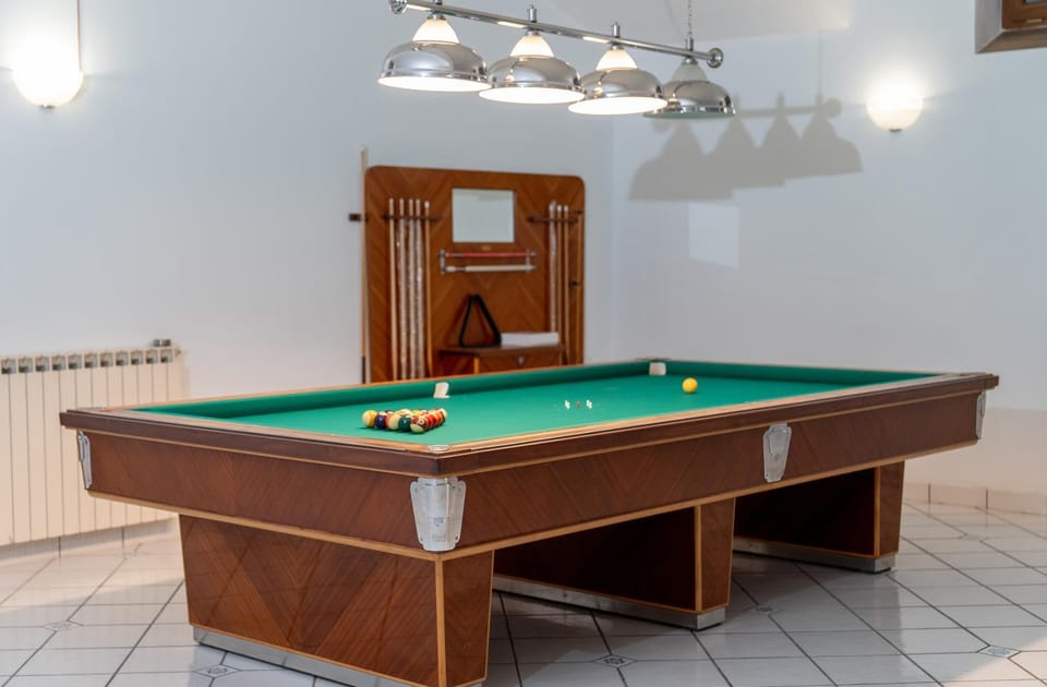 Billiard