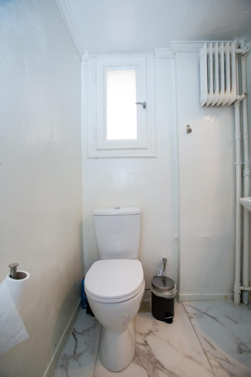 Athens Central Jacuzzi Retreat Apartment in Athens
