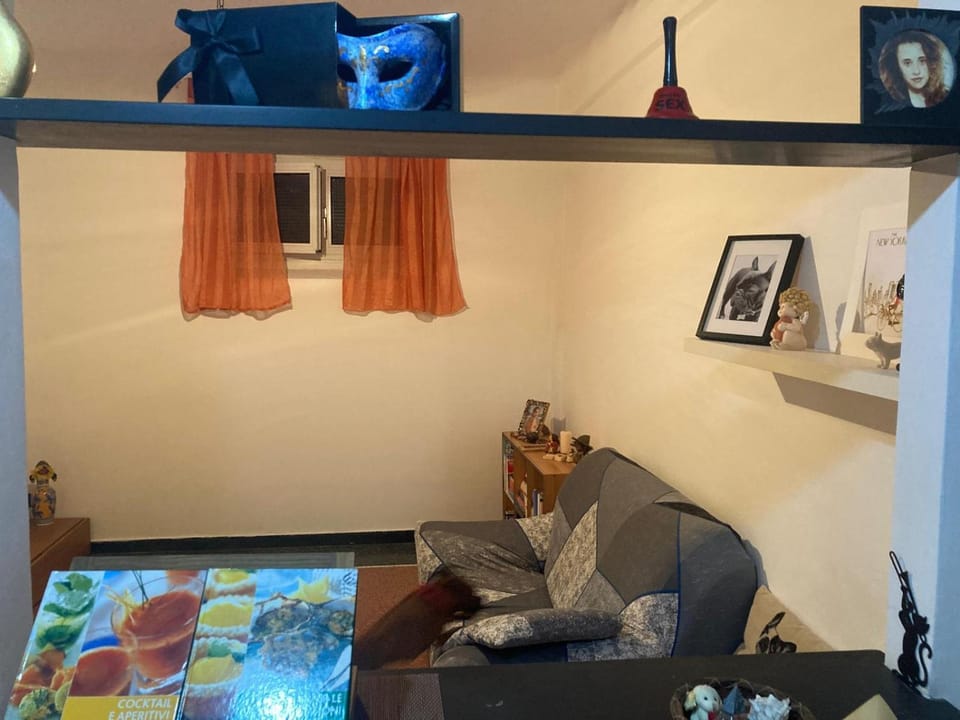 Casa della Vivi zona Quarto mare Apartment in Genoa