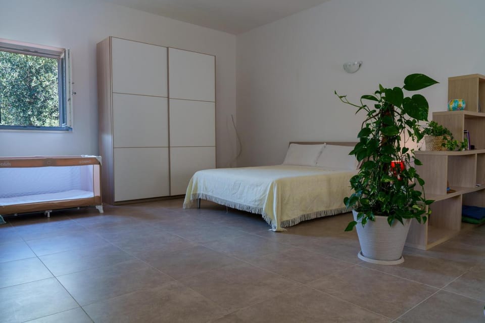 Bedroom, Garden view, cot, wardrobe