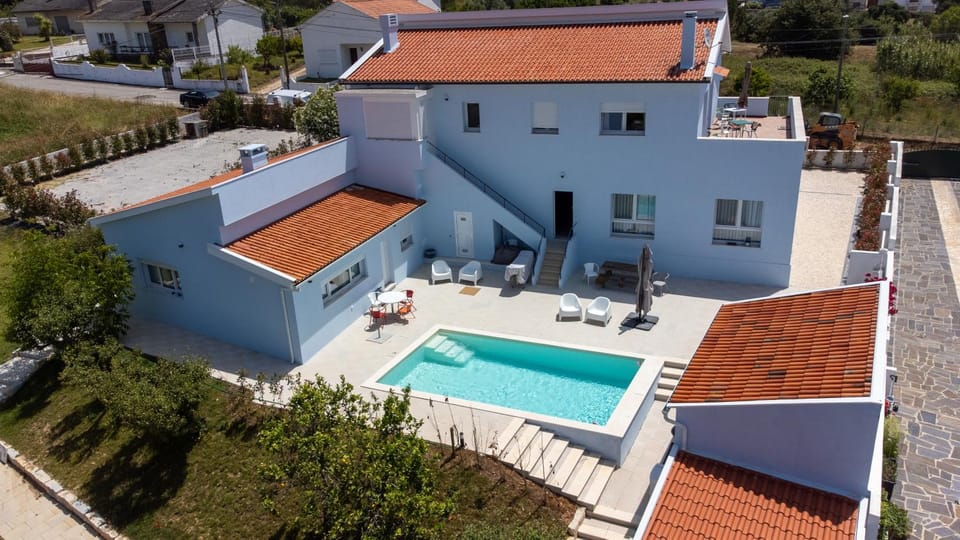 Property building, Patio, Swimming pool