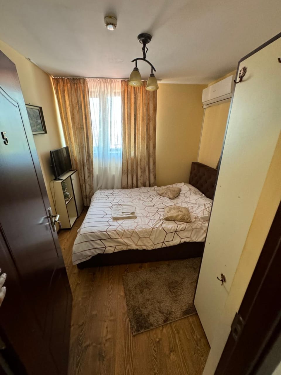 Hanul Ancuței 5 Bed and Breakfast in Cluj County