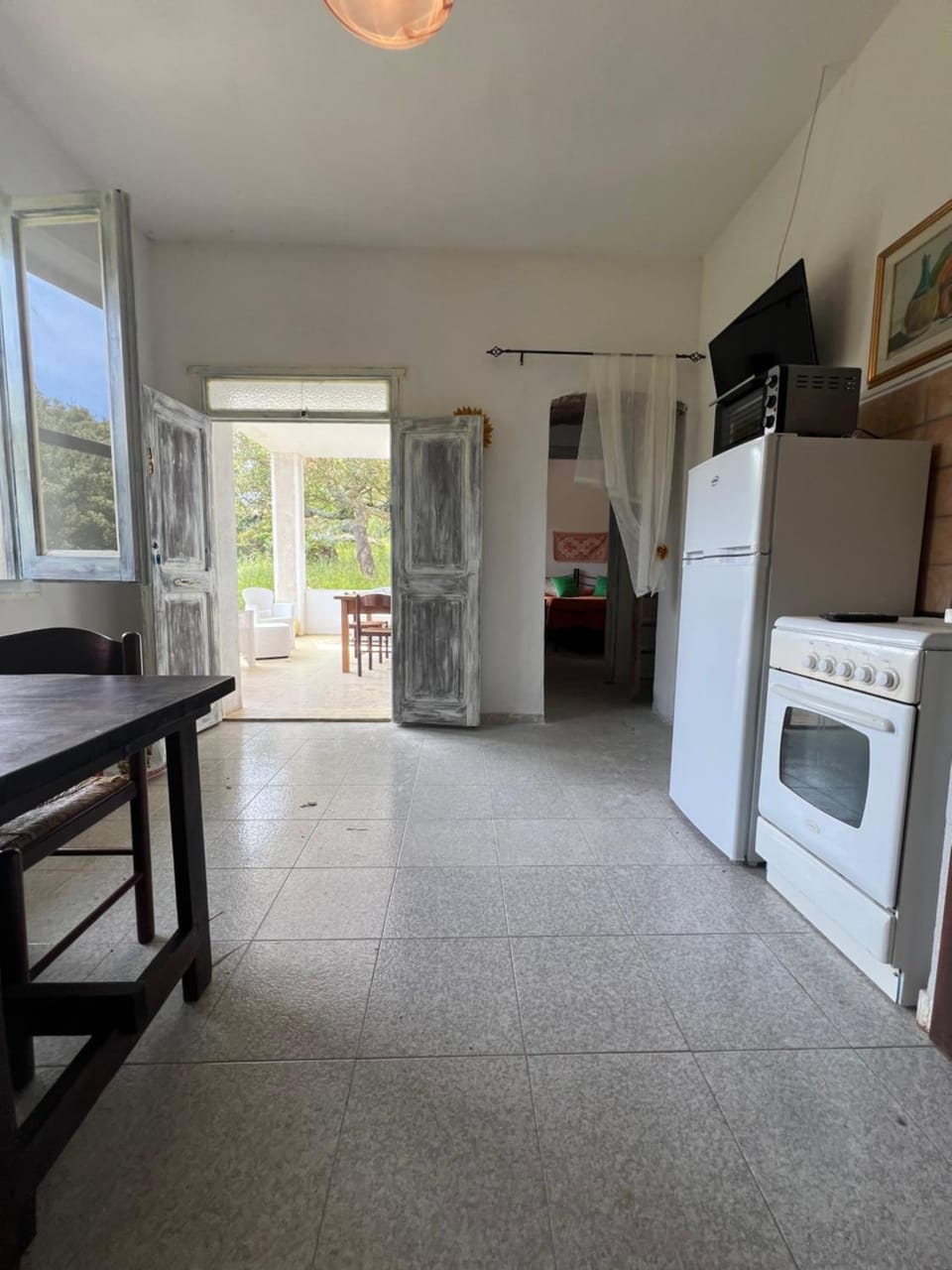 Kitchen or kitchenette