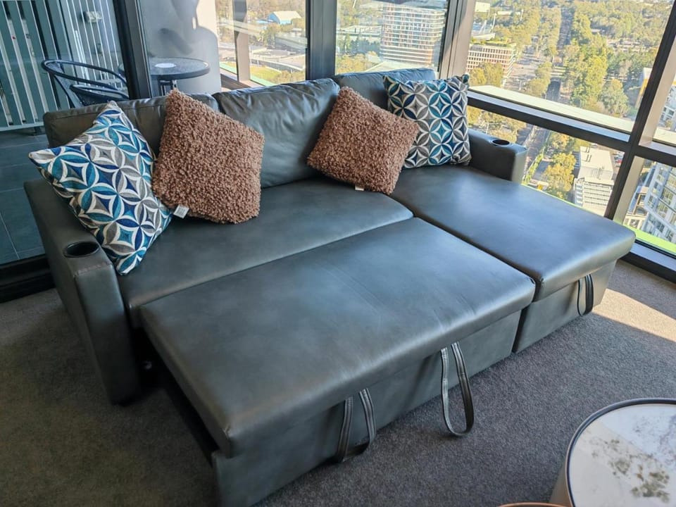 Bed, Living room, Seating area