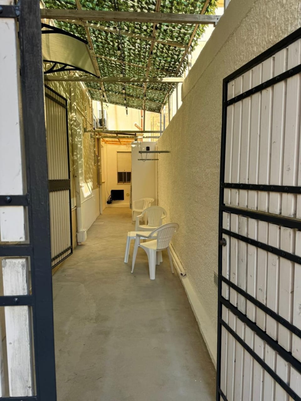 Inner courtyard view
