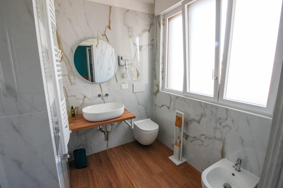 Shower, Toilet, Bathroom, bidet